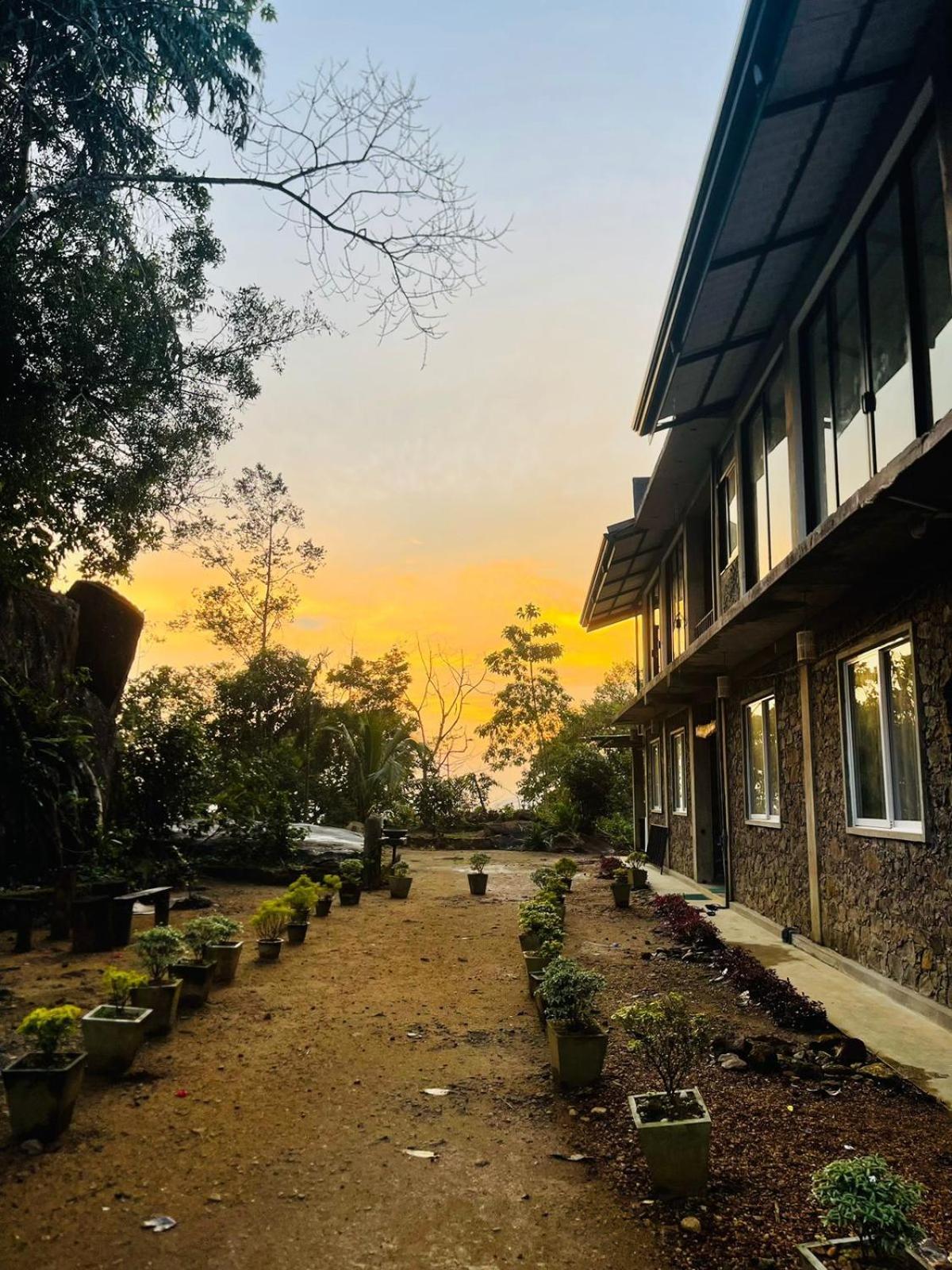 Palabaddala Tea And Eco Lodge 拉特纳普勒 外观 照片